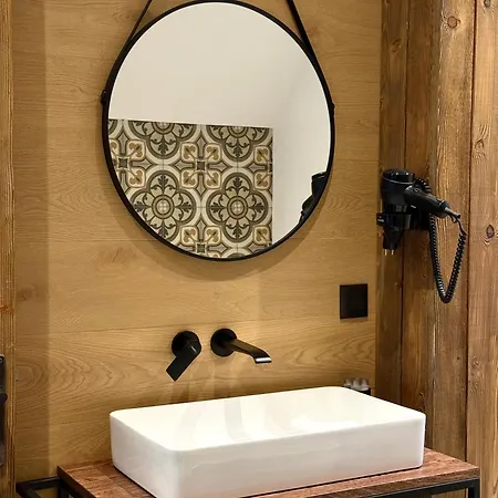 度假居 Bradutul De La Munte *